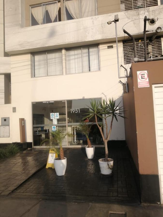 Апартаменты Departamento Estudio Full Equipado Wifi Cerca A Todo Лима Экстерьер фото